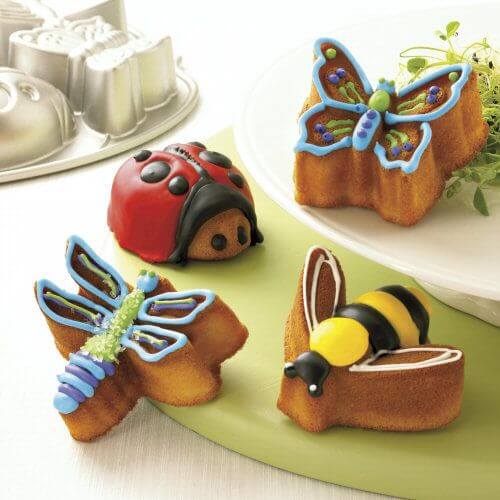 Molde  Garden Bugs Pan Nordic Ware